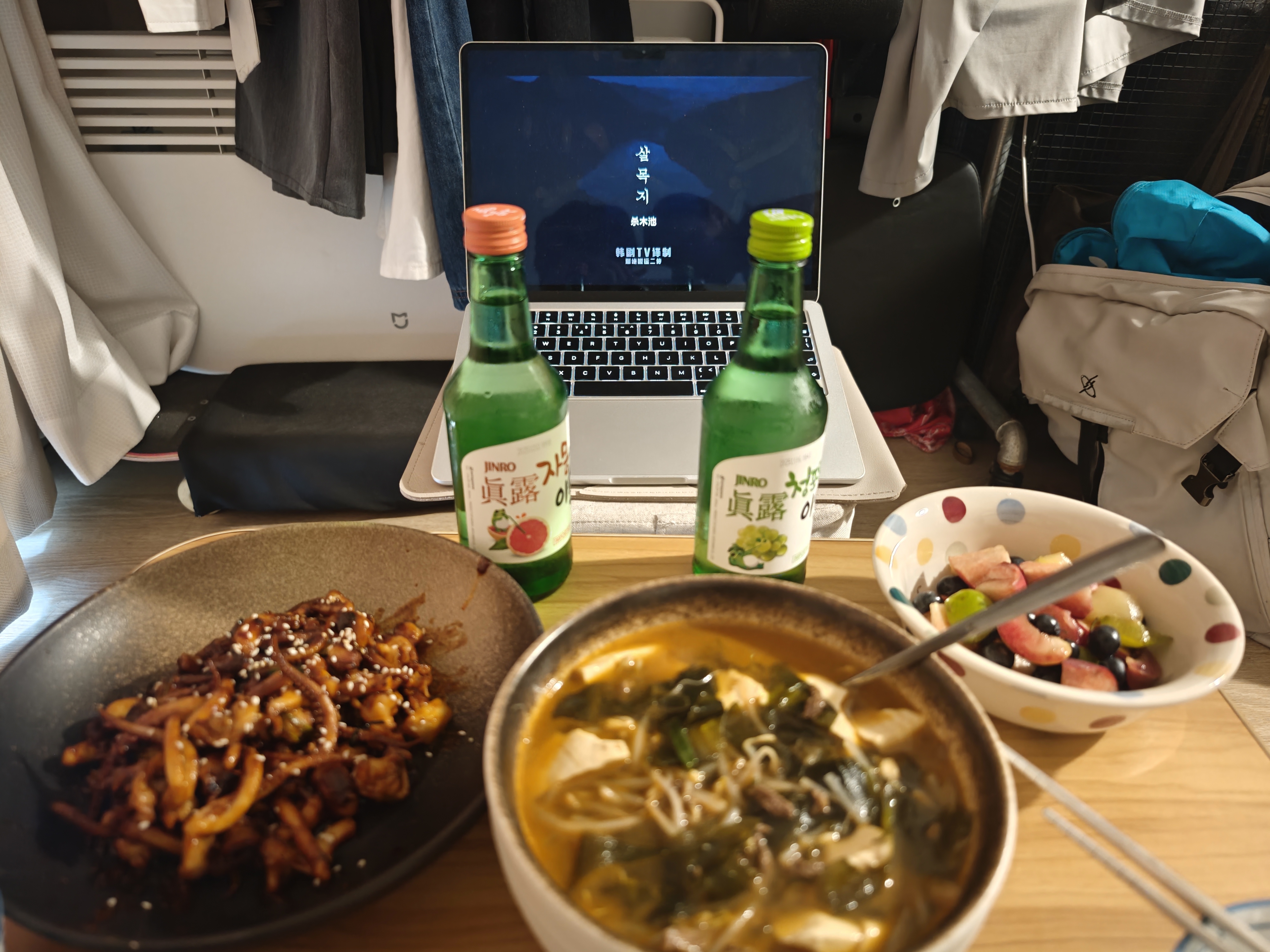 Korean spicy squid, tofu stew and soju for Salmokji movie day